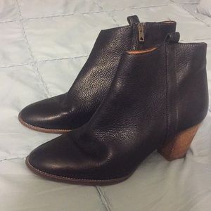Madewell black leather booties